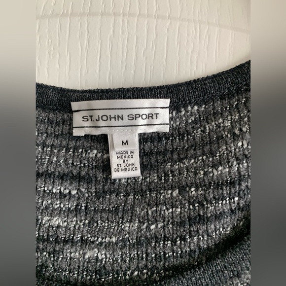 St. John sport heather grey sweater size Medium - Picture 3 of 5